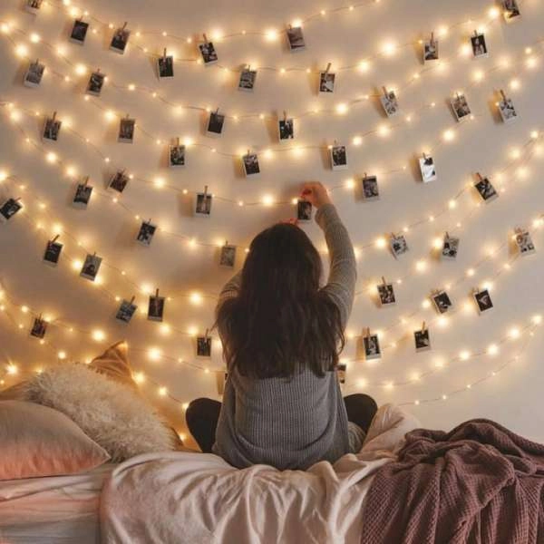 Gợi ý 13 cách trang trí đèn LED dây trong phòng ngủ
